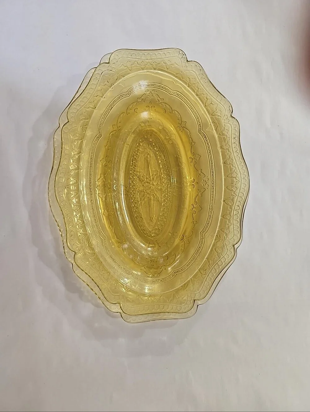 federal glass note exquisite